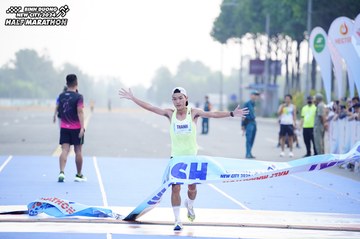 BINH DUONG NEW CITY HALF MARATHON 2024 - Ảnh #1771427