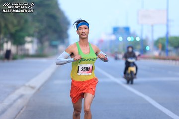 BINH DUONG NEW CITY HALF MARATHON 2024 - Ảnh #1765471