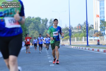 BINH DUONG NEW CITY HALF MARATHON 2024 - Ảnh #1766838