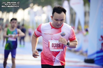 BINH DUONG NEW CITY HALF MARATHON 2024 - Ảnh #1761810