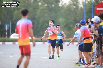 BINH DUONG NEW CITY HALF MARATHON 2024 - Ảnh #1736345