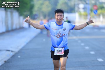 BINH DUONG NEW CITY HALF MARATHON 2024 - Ảnh #1769238
