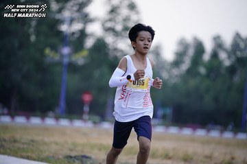 BINH DUONG NEW CITY HALF MARATHON 2024 - Ảnh #1724551