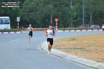 BINH DUONG NEW CITY HALF MARATHON 2024 - Ảnh #1735093