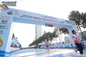 BINH DUONG NEW CITY HALF MARATHON 2024 - Ảnh #1821231