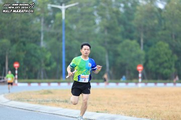 BINH DUONG NEW CITY HALF MARATHON 2024 - Ảnh #1735499