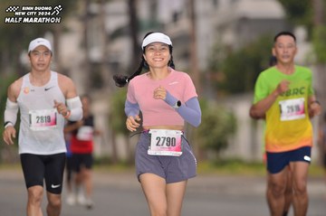 BINH DUONG NEW CITY HALF MARATHON 2024 - Ảnh #1741259
