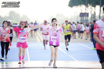 BINH DUONG NEW CITY HALF MARATHON 2024 - Ảnh #1764105