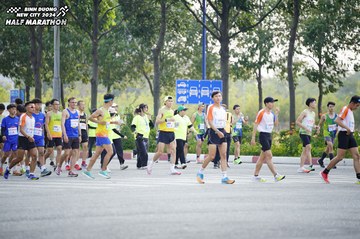 BINH DUONG NEW CITY HALF MARATHON 2024 - Ảnh #1729759