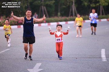BINH DUONG NEW CITY HALF MARATHON 2024 - Ảnh #1727135