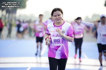 BINH DUONG NEW CITY HALF MARATHON 2024 - Ảnh #1758828