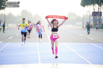 BINH DUONG NEW CITY HALF MARATHON 2024 - Ảnh #1757363