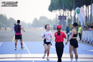 BINH DUONG NEW CITY HALF MARATHON 2024 - Ảnh #1772317