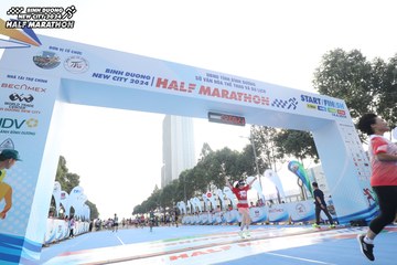 BINH DUONG NEW CITY HALF MARATHON 2024 - Ảnh #1822362