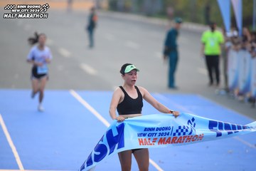 BINH DUONG NEW CITY HALF MARATHON 2024 - Ảnh #1738707