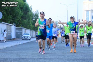 BINH DUONG NEW CITY HALF MARATHON 2024 - Ảnh #1766149