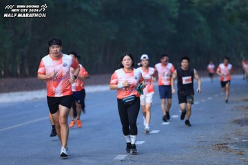 BINH DUONG NEW CITY HALF MARATHON 2024 - Ảnh #1750101