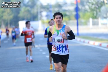BINH DUONG NEW CITY HALF MARATHON 2024 - Ảnh #1769765
