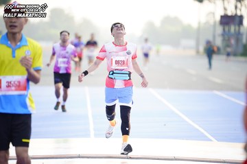 BINH DUONG NEW CITY HALF MARATHON 2024 - Ảnh #1757431