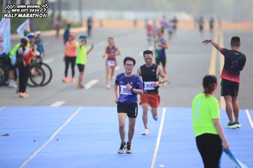 BINH DUONG NEW CITY HALF MARATHON 2024 - Ảnh #1739414