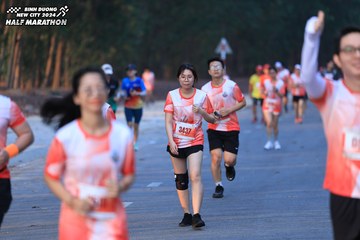 BINH DUONG NEW CITY HALF MARATHON 2024 - Ảnh #1771927