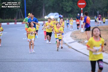 BINH DUONG NEW CITY HALF MARATHON 2024 - Ảnh #1726644