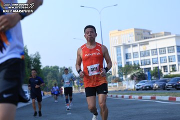 BINH DUONG NEW CITY HALF MARATHON 2024 - Ảnh #1763705