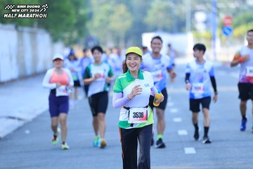BINH DUONG NEW CITY HALF MARATHON 2024 - Ảnh #1770733