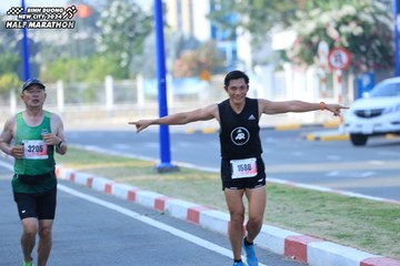 BINH DUONG NEW CITY HALF MARATHON 2024 - Ảnh #1769139