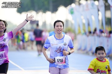 BINH DUONG NEW CITY HALF MARATHON 2024 - Ảnh #1759889
