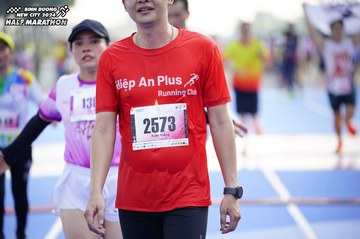 BINH DUONG NEW CITY HALF MARATHON 2024 - Ảnh #1758635
