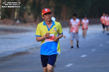 BINH DUONG NEW CITY HALF MARATHON 2024 - Ảnh #1750828
