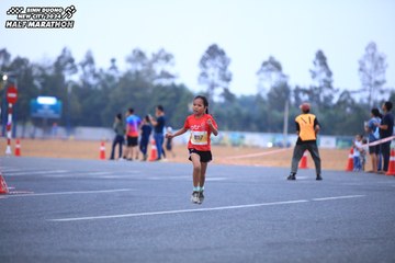 BINH DUONG NEW CITY HALF MARATHON 2024 - Ảnh #1727955
