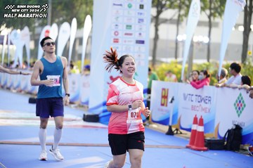BINH DUONG NEW CITY HALF MARATHON 2024 - Ảnh #1762211