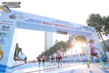 BINH DUONG NEW CITY HALF MARATHON 2024 - Ảnh #1819853