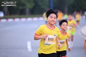 BINH DUONG NEW CITY HALF MARATHON 2024 - Ảnh #1726924