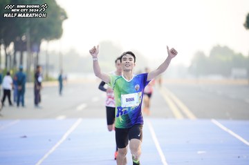 BINH DUONG NEW CITY HALF MARATHON 2024 - Ảnh #1756835