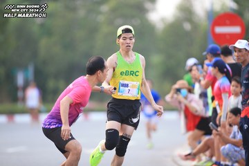BINH DUONG NEW CITY HALF MARATHON 2024 - Ảnh #1736812
