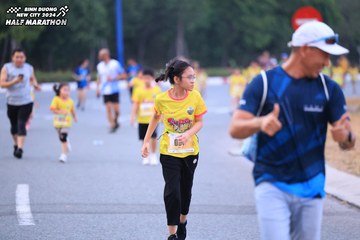 BINH DUONG NEW CITY HALF MARATHON 2024 - Ảnh #1726848