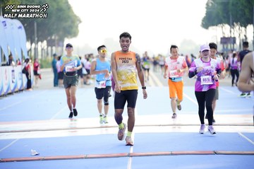 BINH DUONG NEW CITY HALF MARATHON 2024 - Ảnh #1759745