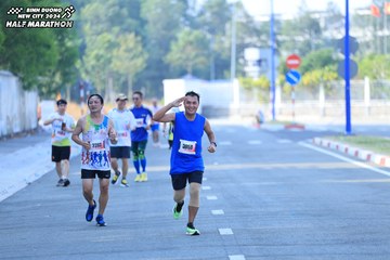 BINH DUONG NEW CITY HALF MARATHON 2024 - Ảnh #1770864