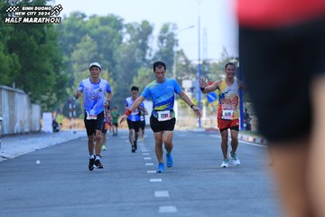 BINH DUONG NEW CITY HALF MARATHON 2024 - Ảnh #1765461