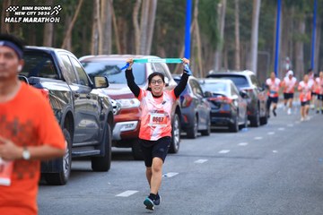 BINH DUONG NEW CITY HALF MARATHON 2024 - Ảnh #1756340