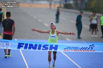 BINH DUONG NEW CITY HALF MARATHON 2024 - Ảnh #1738609