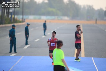 BINH DUONG NEW CITY HALF MARATHON 2024 - Ảnh #1738545