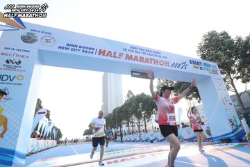 BINH DUONG NEW CITY HALF MARATHON 2024 - Ảnh #1820567