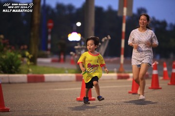 BINH DUONG NEW CITY HALF MARATHON 2024 - Ảnh #1728508