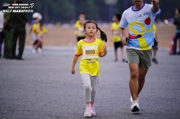 BINH DUONG NEW CITY HALF MARATHON 2024 - Ảnh #1725611