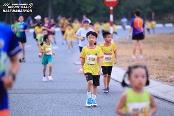 BINH DUONG NEW CITY HALF MARATHON 2024 - Ảnh #1726701
