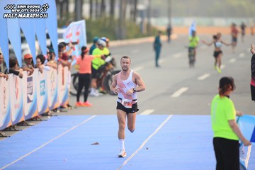 BINH DUONG NEW CITY HALF MARATHON 2024 - Ảnh #1739105